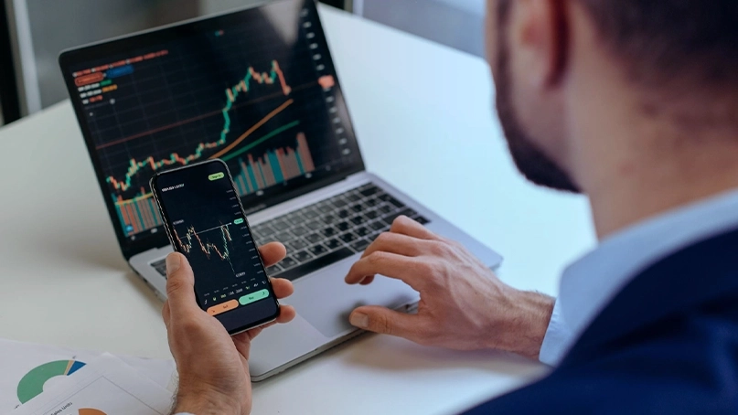 Panel de control de trading de Veloz Evocorex